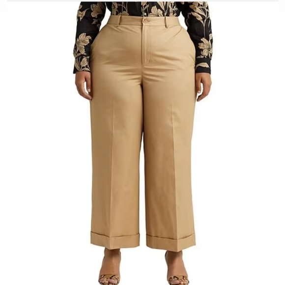 Lauren Ralph Lauren Plus Size Pleated Cotton Twill Cropped Wide Leg Pant - Picture 1 of 12